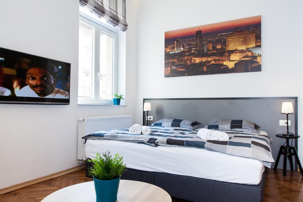 Loox Serviced Apartments Hatzova Zagreb Bagian luar foto