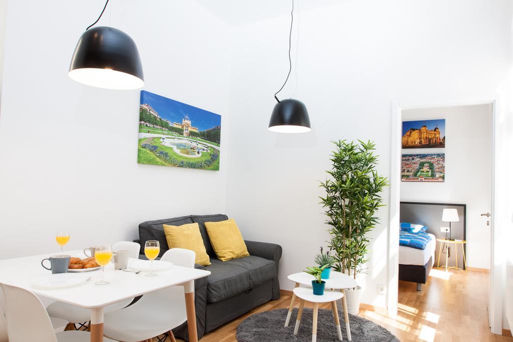 Loox Apartments Hatzova Zagreb Bagian luar foto