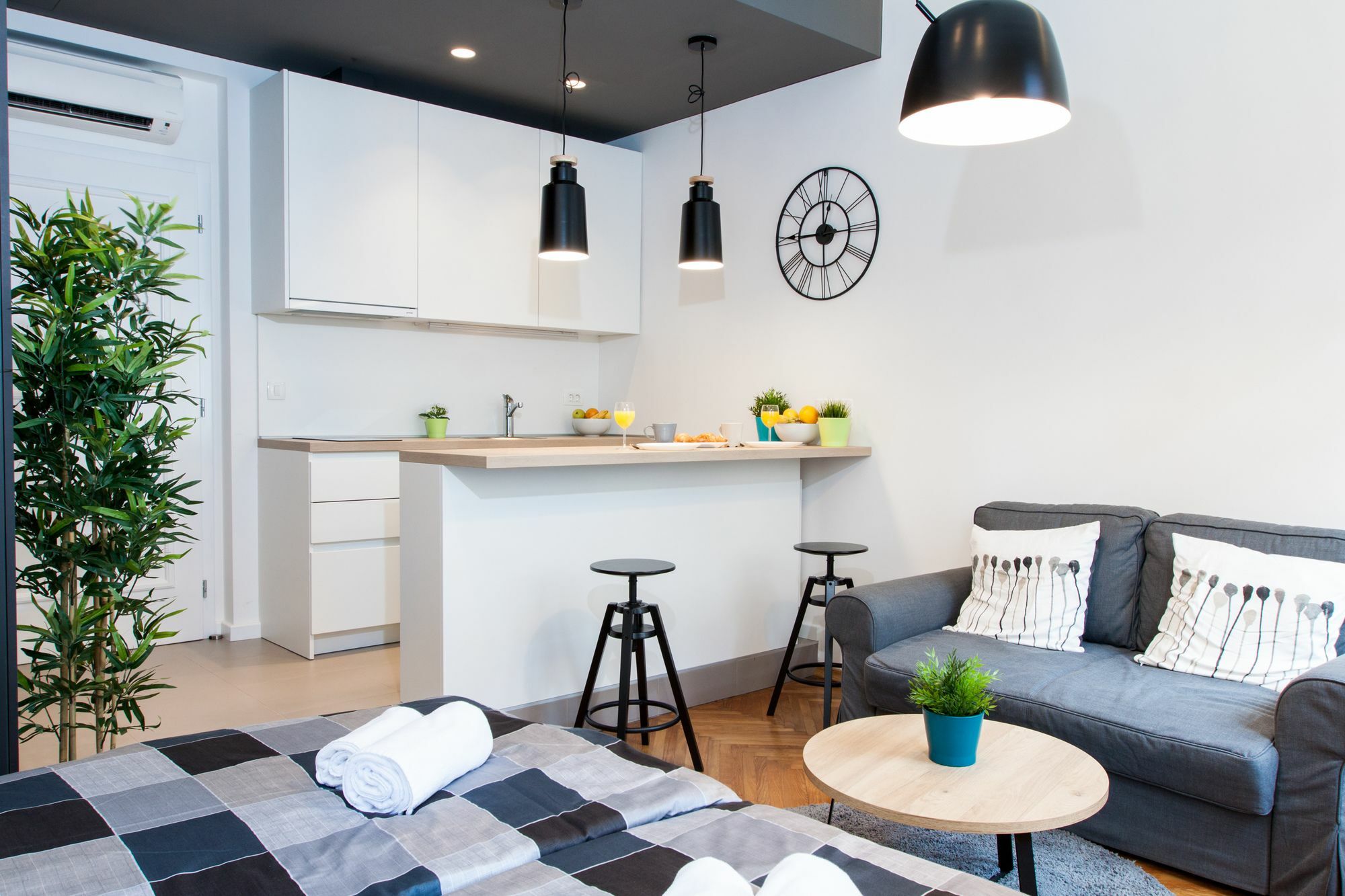 Loox Apartments Hatzova Zagreb Bagian luar foto